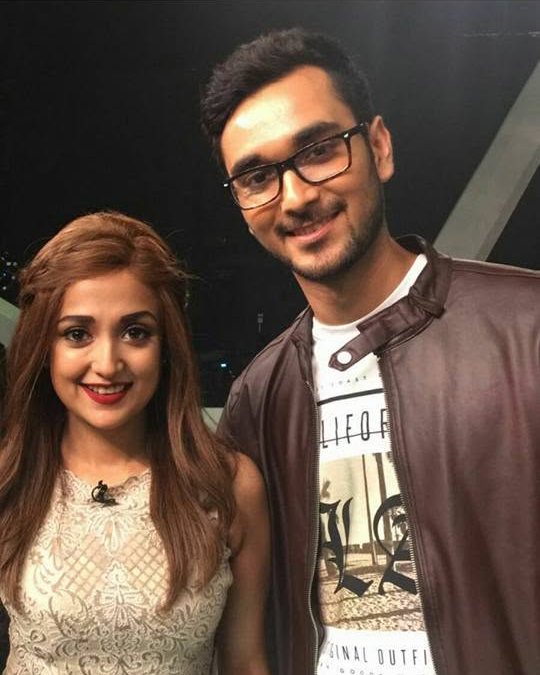 Priyesh Shah with Monali Thakur